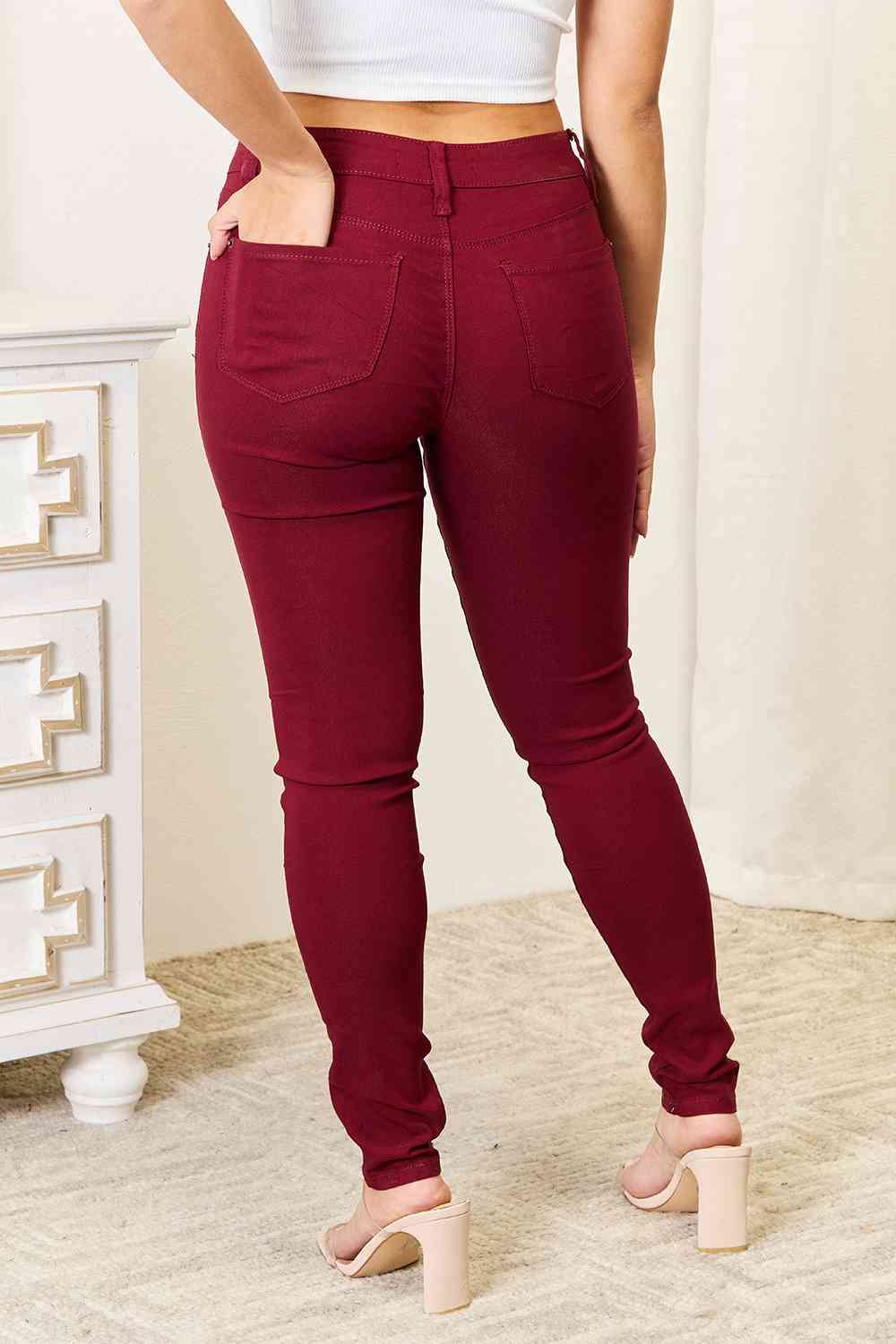 YMI Jeanswear Hyper-stretch Kate Skinny Jeans with Pockets