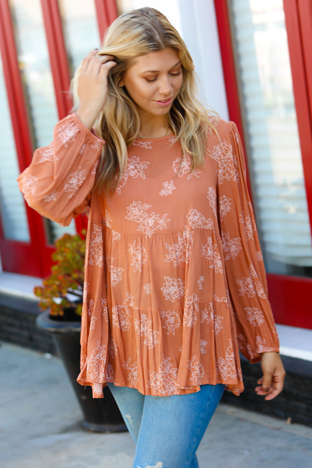 Ces Femme Rust Boho Crinkle Floral Button Back Tiered Top 🇺🇸