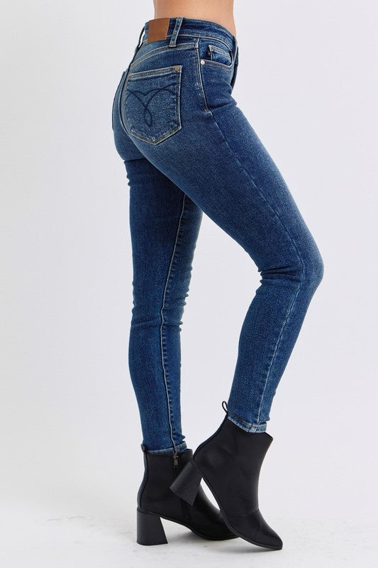 Judy Blue Mid-Rise Waist Skinny Jeans with Thermal Lining