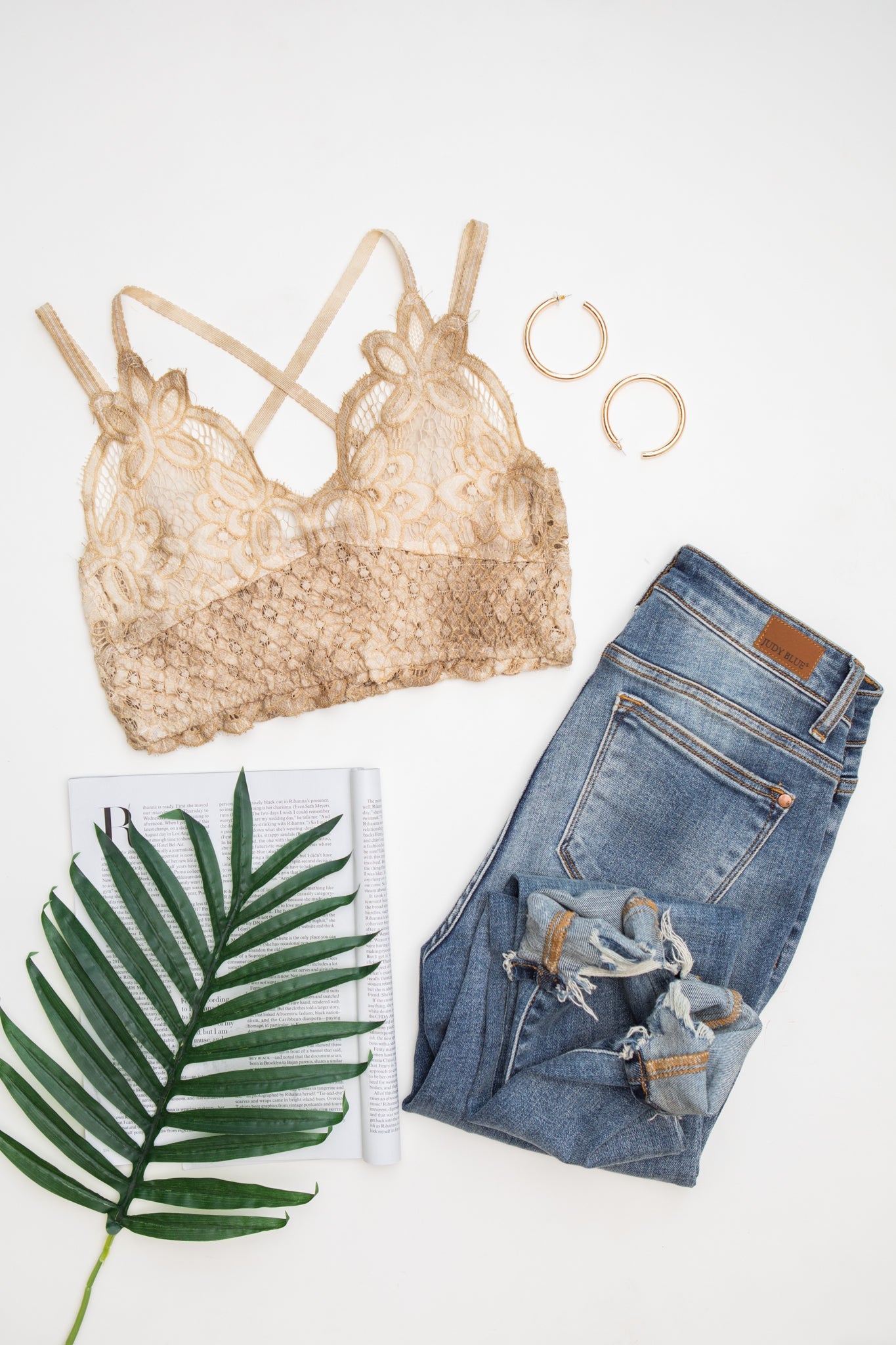 POL Live In Lace Bralette in Taupe
